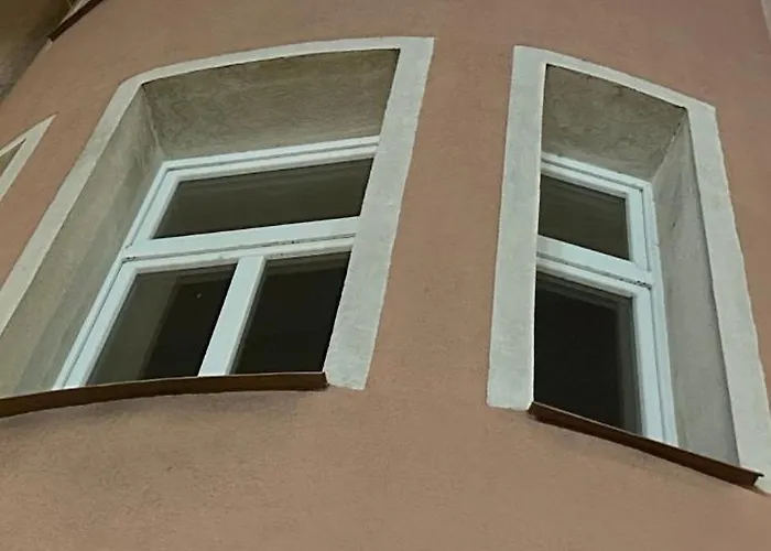 1 Lägenhet *